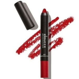 Doucce Red Lip Crayon in Winterberry New in Package